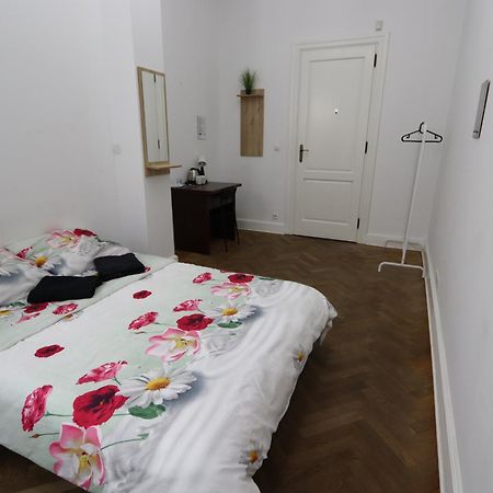 Fantastic Waw - Ns51 Room B Warsawa Bagian luar foto